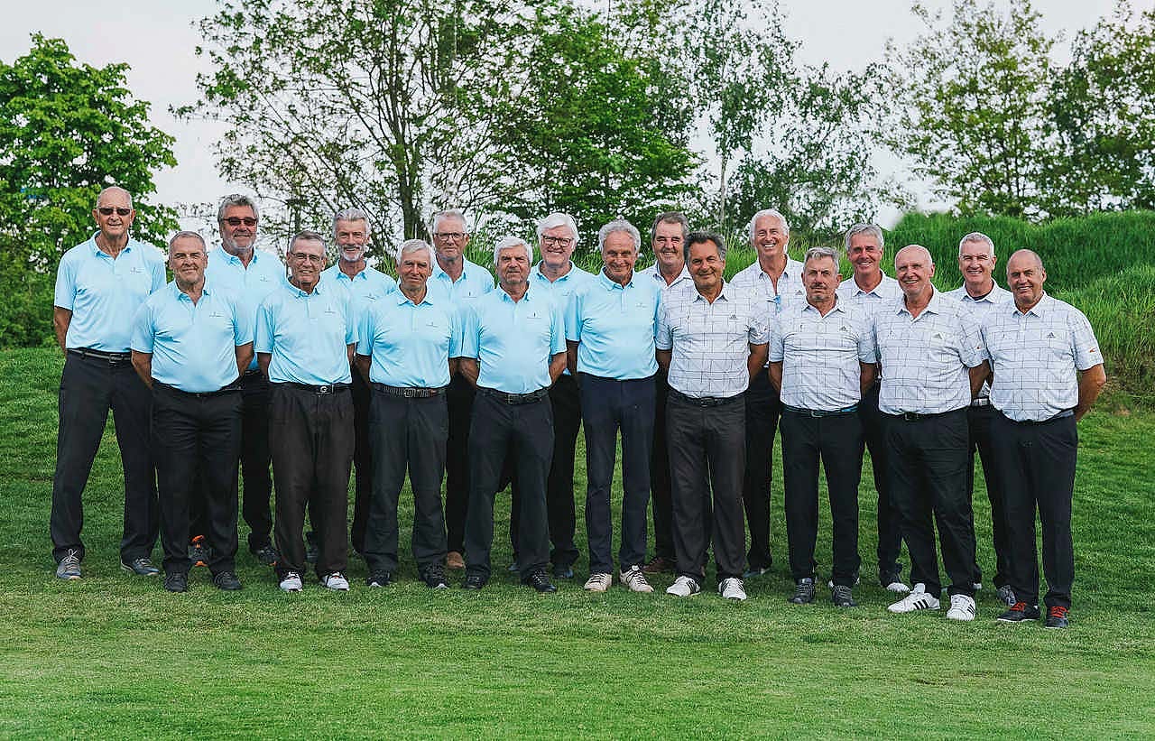 Teamfoto der AK 65 Herren 1. und 2. Mannschaft